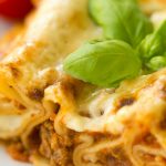 Cannelloni mit Bolognese