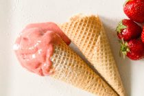 Erdbeer-Joghurt-Eis ohne Eismaschine
