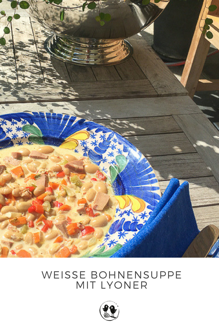 Weiße Bohnensuppe mit Lyoner - Die kleinen Feinschmecker Weiße Bohnensuppe mit Lyoner - Die kleinen Feinschmecker