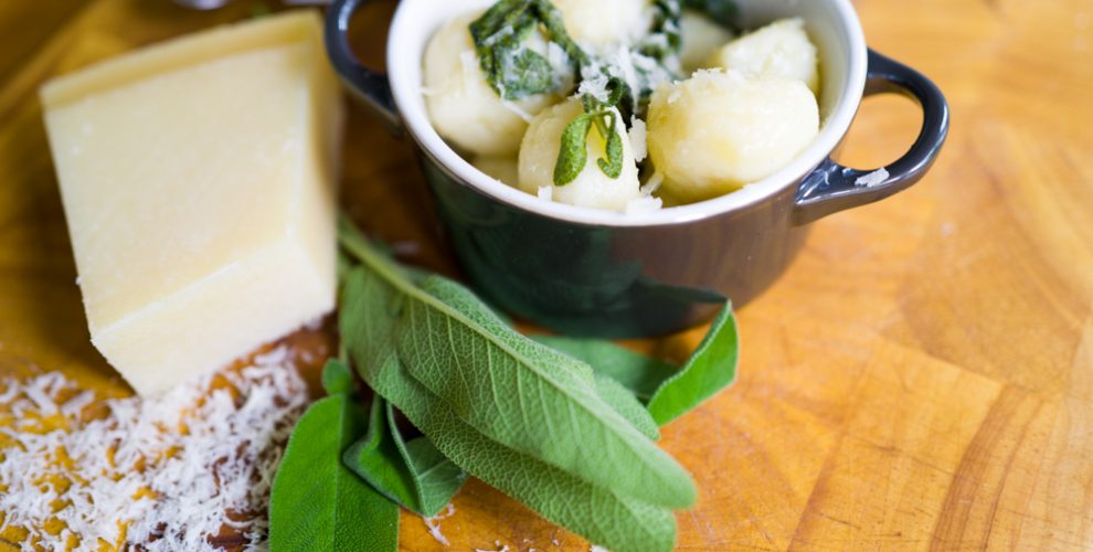 Gnocchi mit Salbeibutter und Parmesan