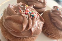 Kokos Cupcakes mit Quark Topping