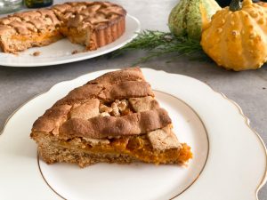 Süße Kürbistarte mit Walnüssen